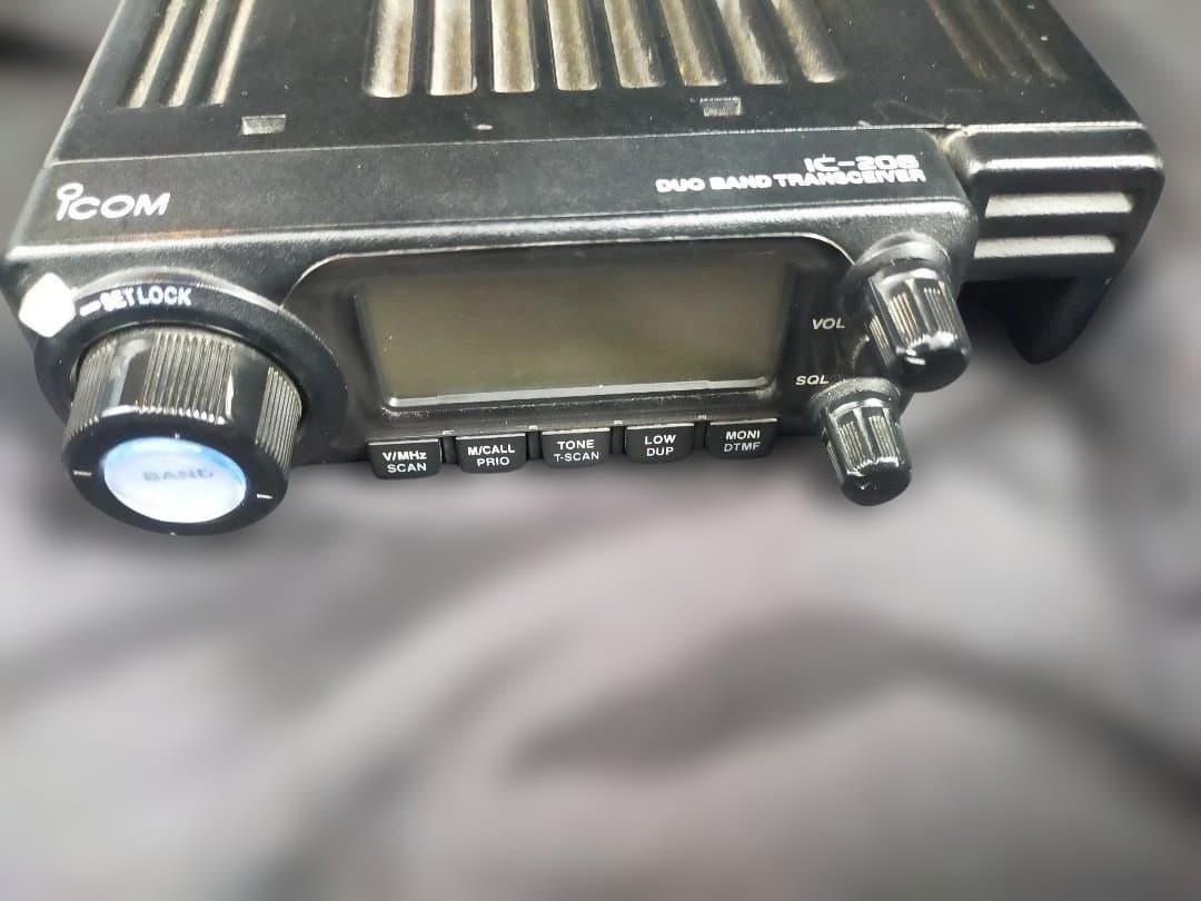 【値下げ】ICOM製モービル機「ＩＣ−２０８」20W機