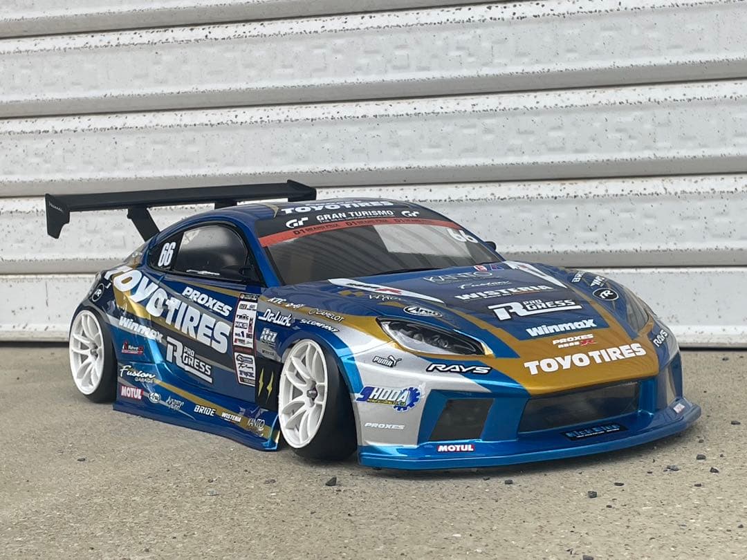 2024 SHIBATA GR86 D1GP TOYO仕様 塗装済未走行ボディ