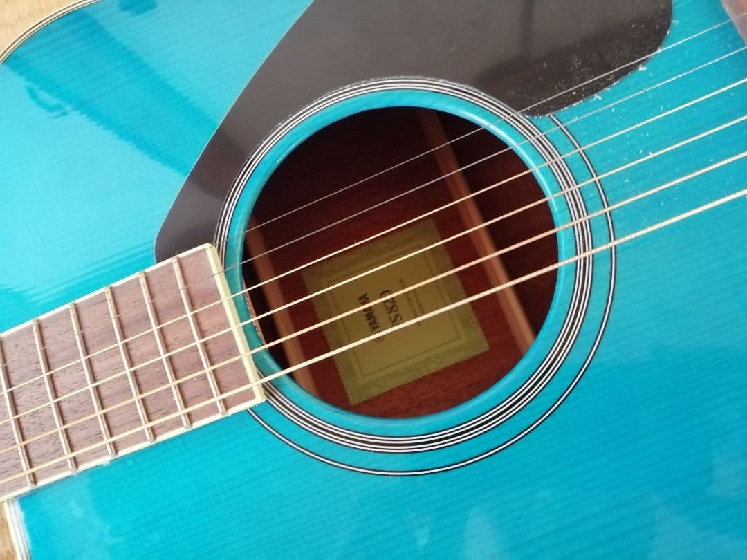 YAMAHA アコギ カポや付属品 付（青） FS820 【22日マデ格安】