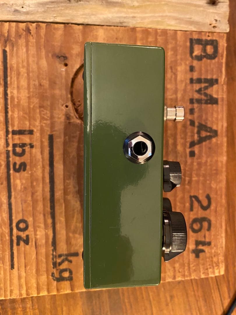 ギター Wren and Cuff TallFont Russian BIG MUFF