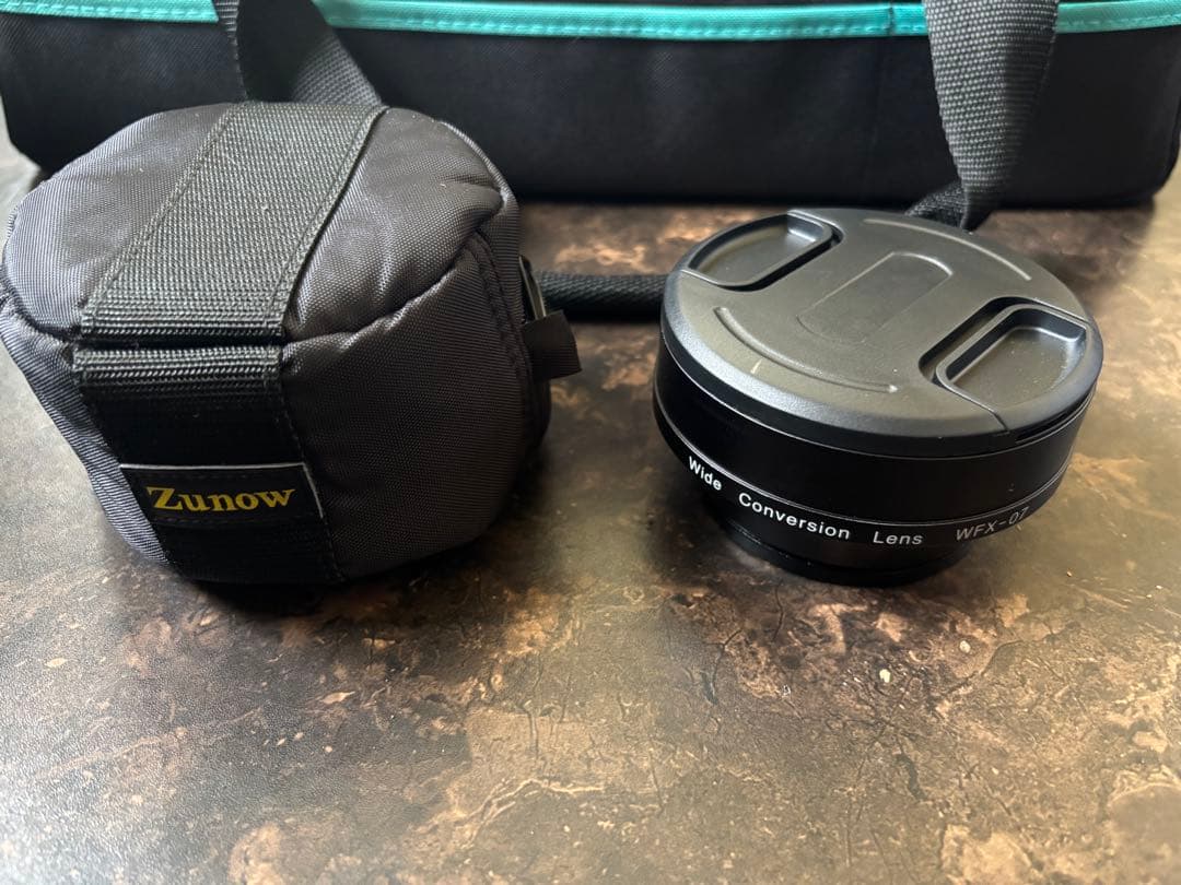 Panasonic 4K ビデオカメラ AG-DVX200