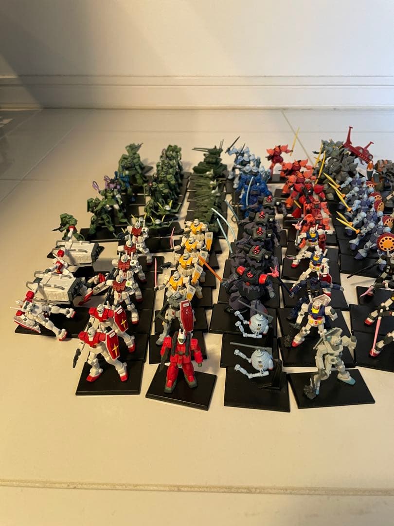 ガンダムコレクション1/400 ホワイトベース、モビルスーツ142体セット売り