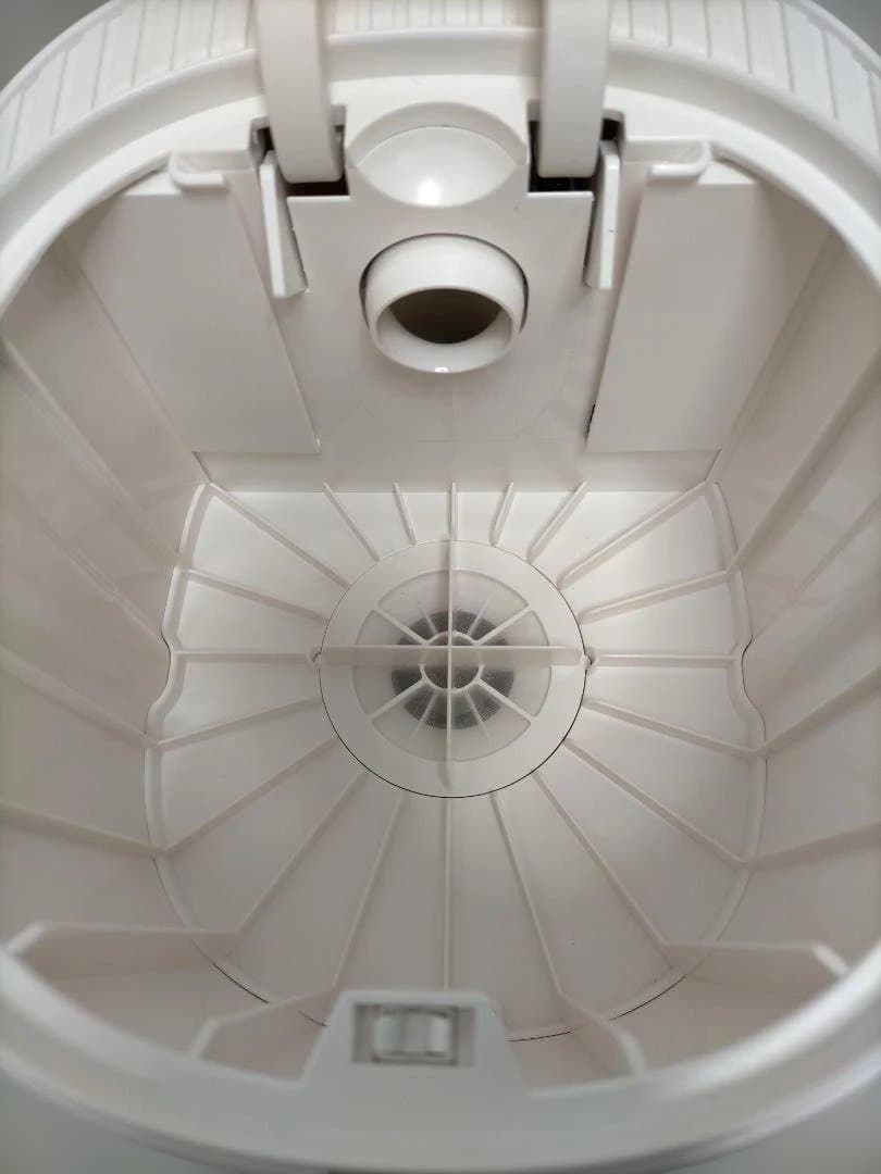 送料無料：ECOVACS DEEBOT 美品 ロボット掃除機 251217-2T