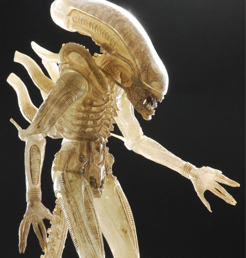 NECA【エイリアン プロトタイプスーツ】