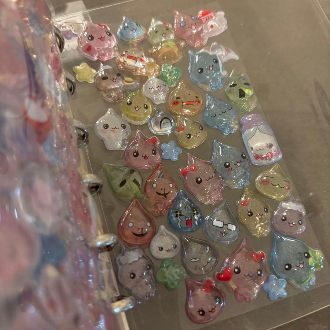 国内正規品のみ☺︎サンリオシール帳完成品