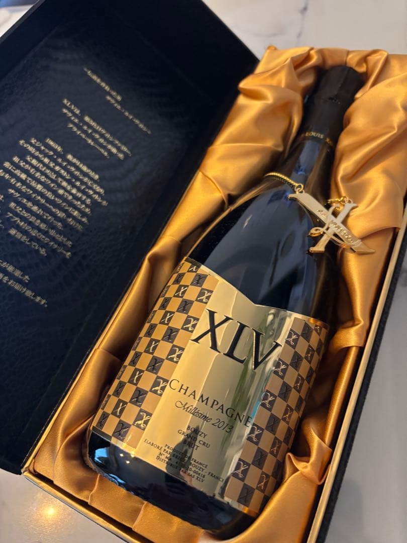 XLV ザビエ　グランクリュ　シャンパン 2013年 ミレジメ