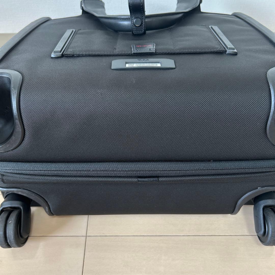 TUMI Alpha キャリー 4輪