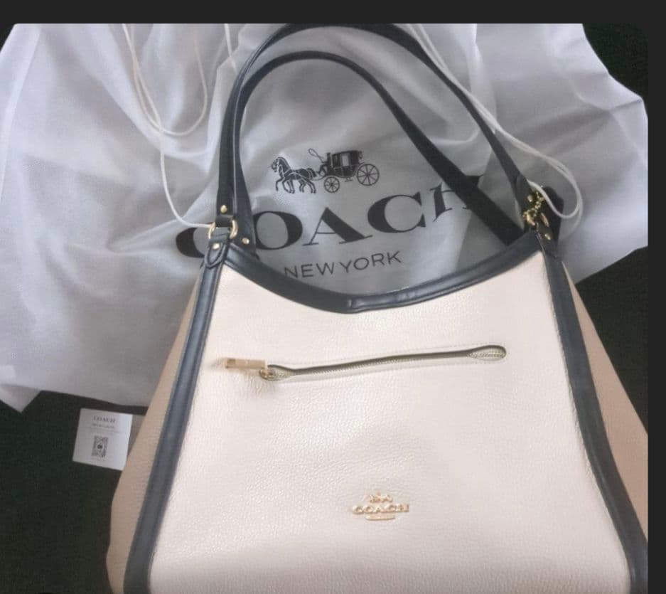 COACH クリスティショルダーバッグ