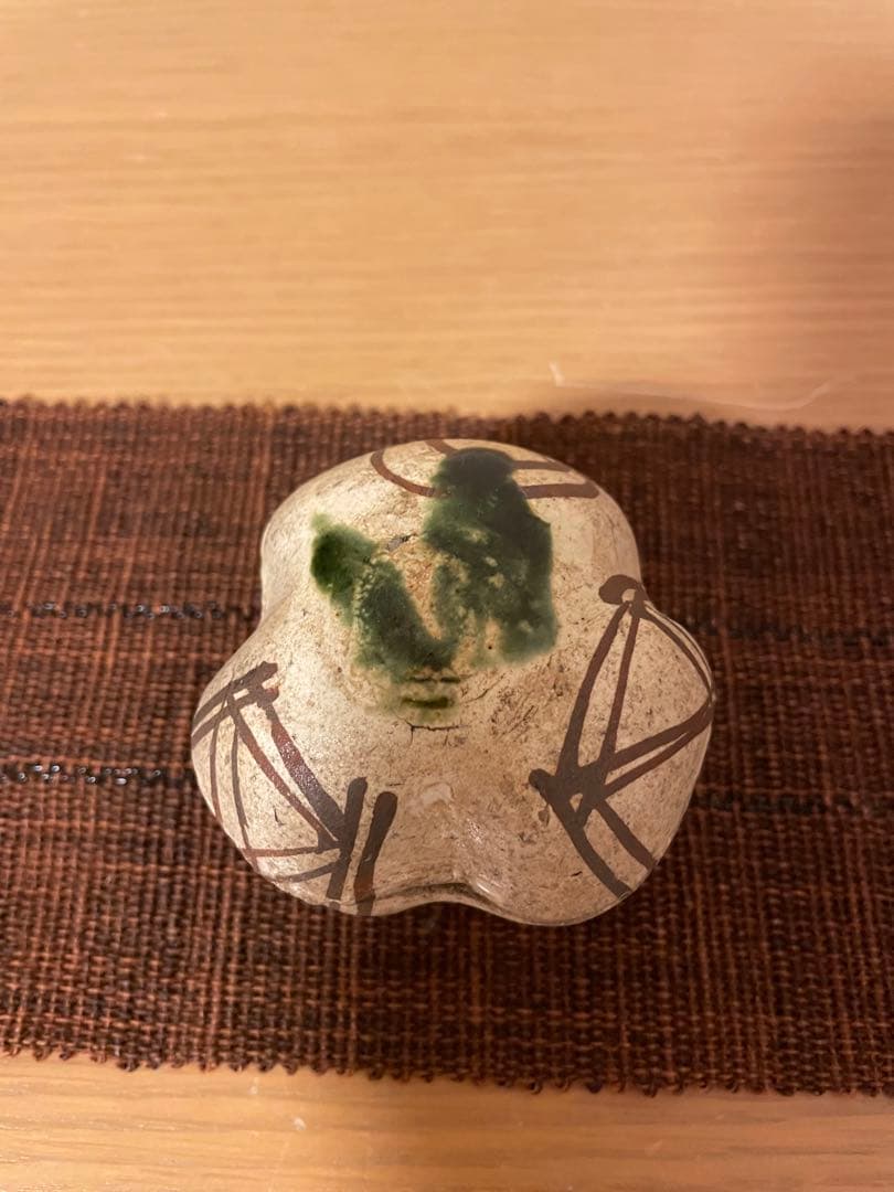 織部焼　香合