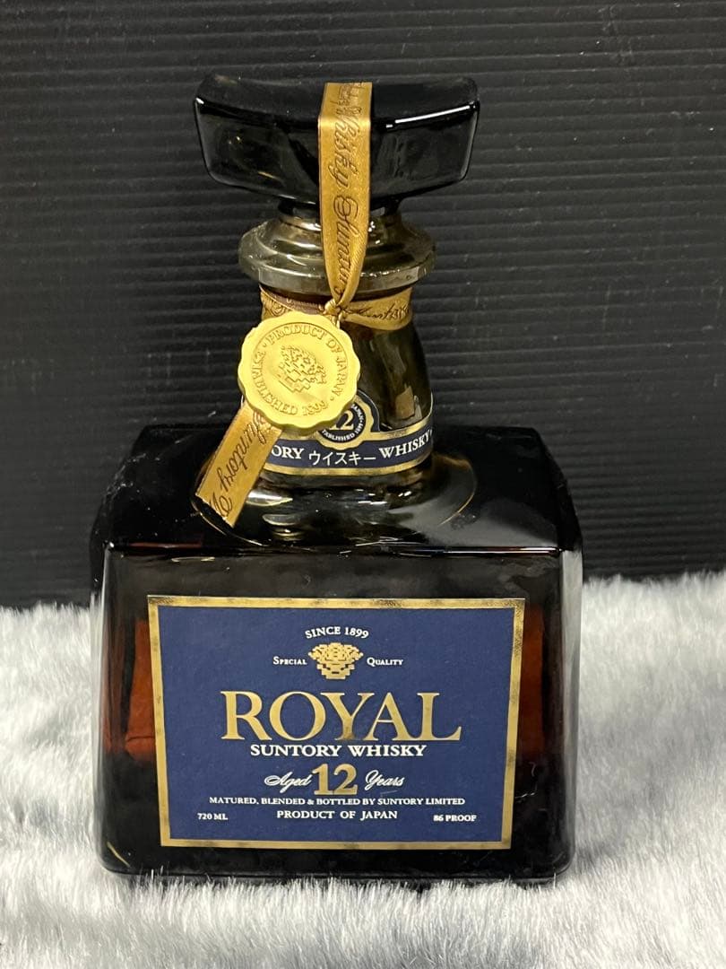 SUNTORY サントリー ウイスキー ローヤル 12年（箱付き）　古酒