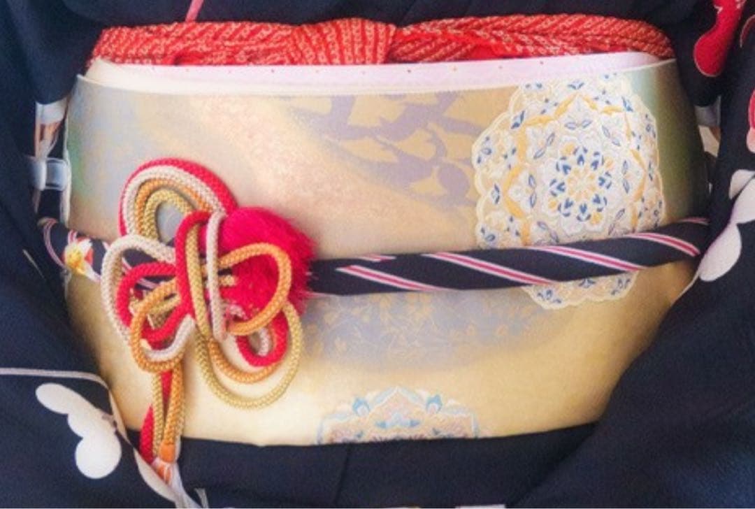 振袖セット　４点セット　振袖　長襦袢　帯紐　帯揚げ　◎帯はありません成人式　着物