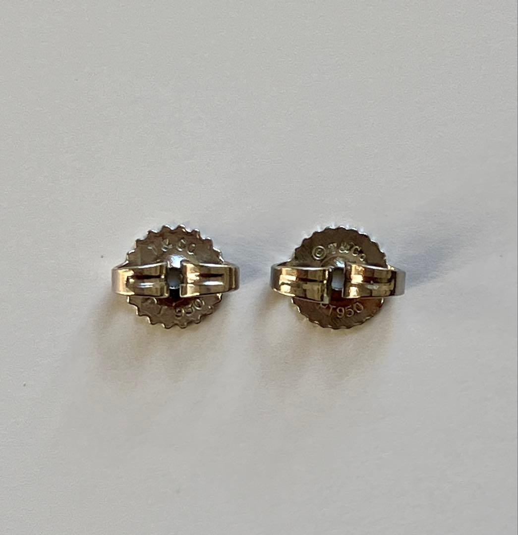【期間限定お値下げ】ティファニー ソリティアピアス 両耳用(0.11ct×2)