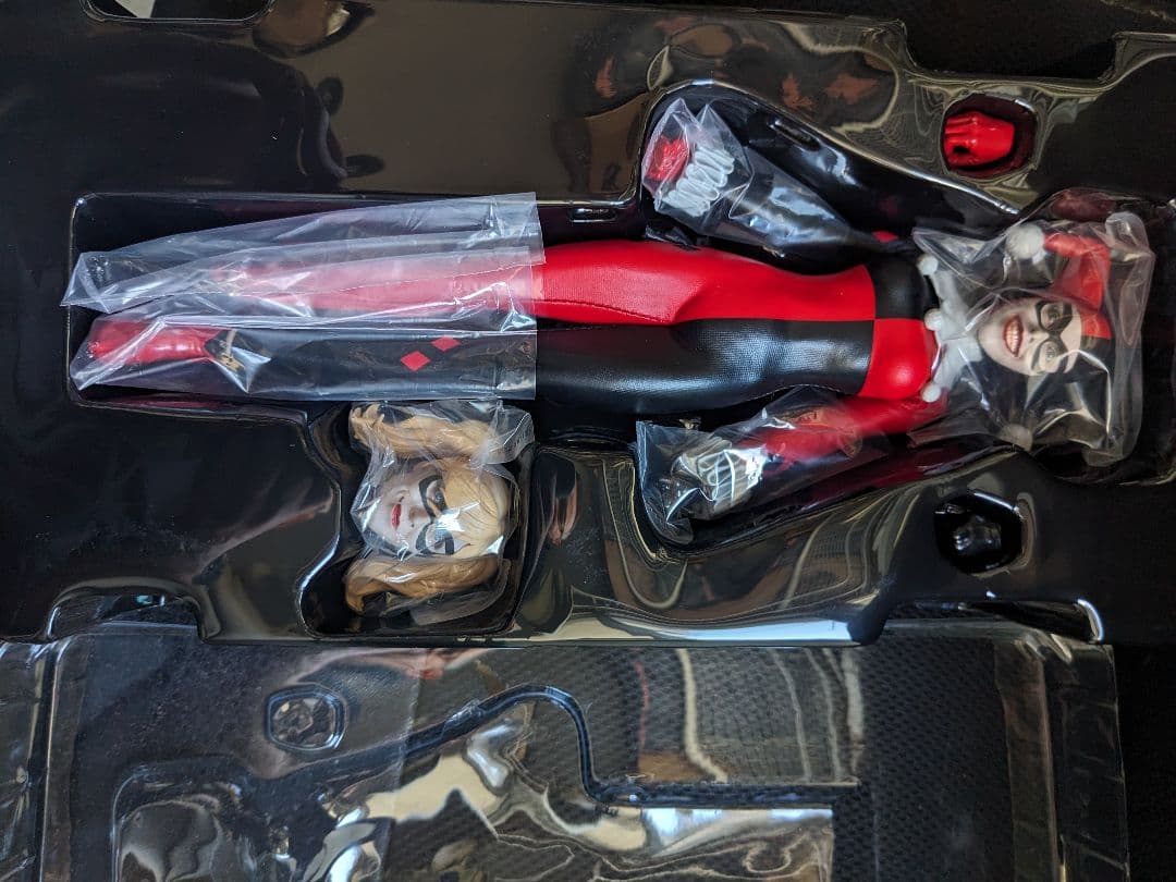 サイドショウ限定 1/6スケール ハーレイ・クイン スペシャルエディション