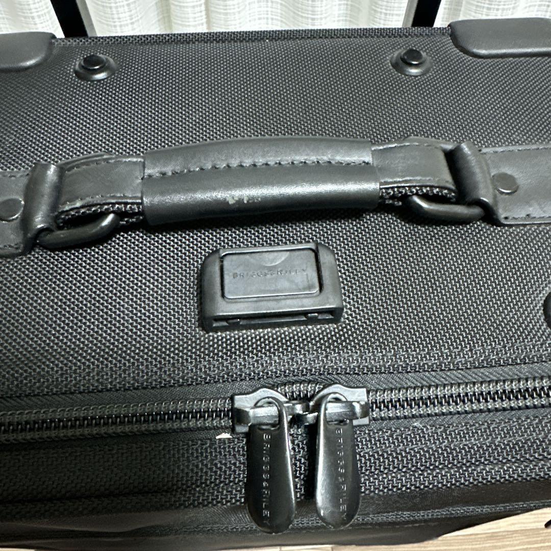 Briggs & Riley ２輪ナイロン 機内持込みキャリー　スーツケース