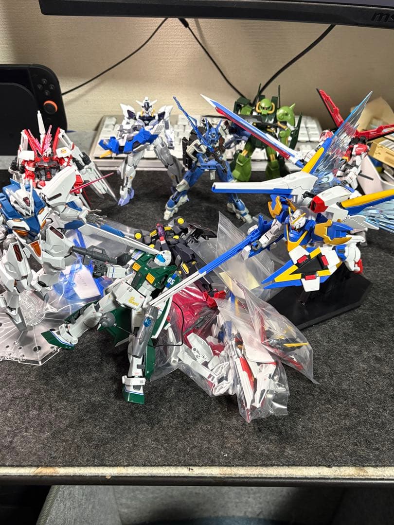 M*e様 HG RG ガンプラ 素組み完成済み 9体 まとめ売り