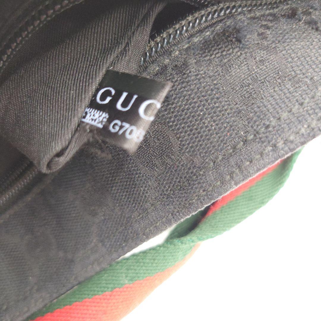 GUCCI ショルダーバッグ 斜め掛け GGキャンバス シェリーライン グッチ