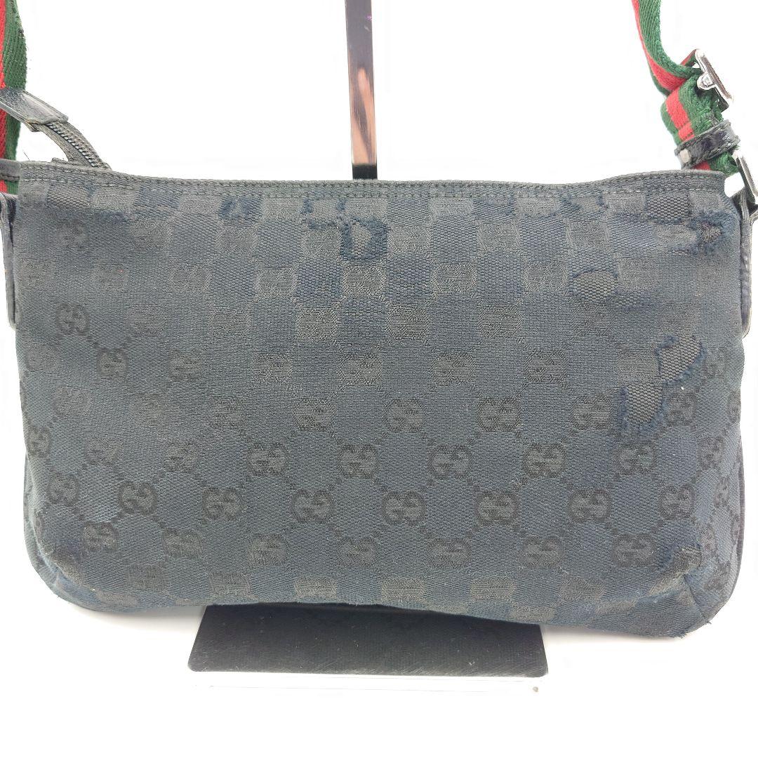 GUCCI ショルダーバッグ 斜め掛け GGキャンバス シェリーライン グッチ