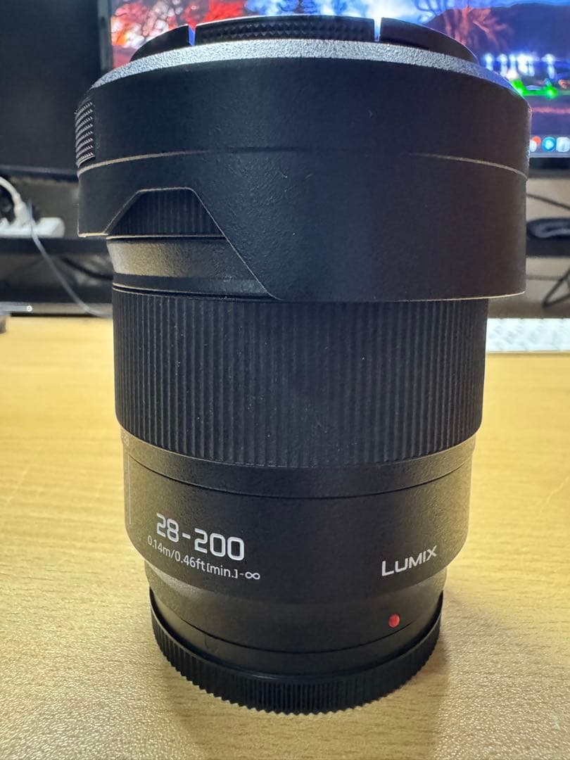 LUMIX S 28-200 mm F4-7.1(Lマウント) ※ケース無し