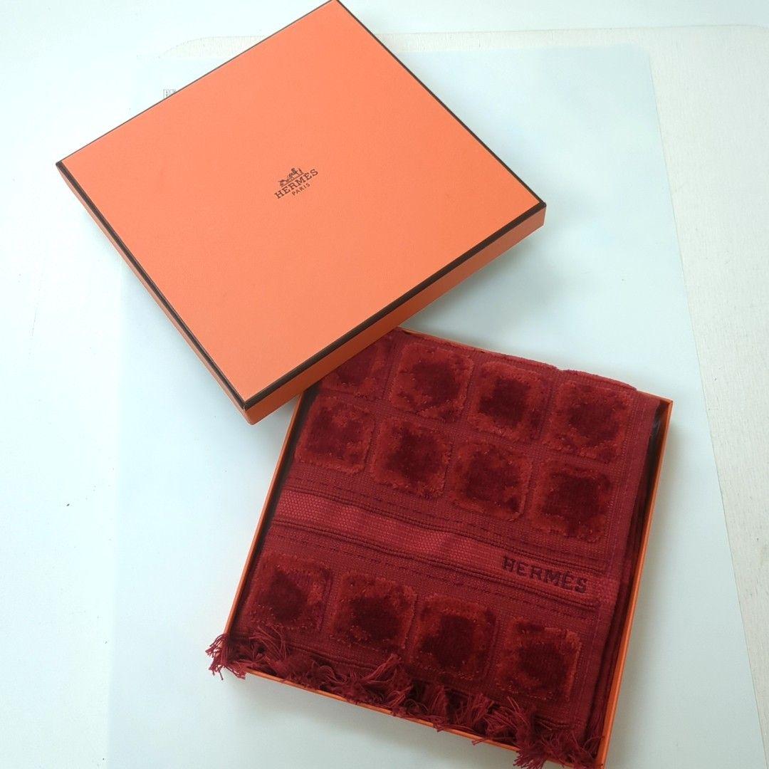 HERMES エルメス タオルハンカチ 100 %コットン レッド ベルギー製