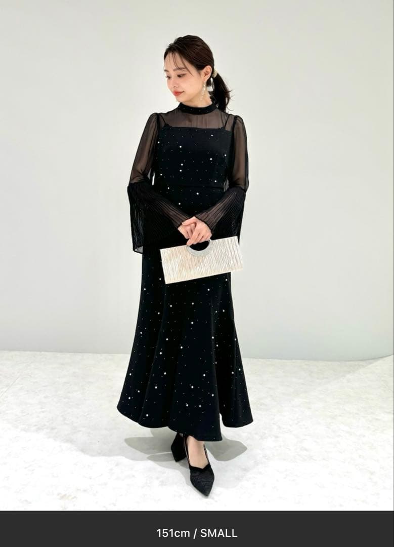 【LEJA】パールビジュー付き透け感プリーツフレアスリーブビーズマーメイド