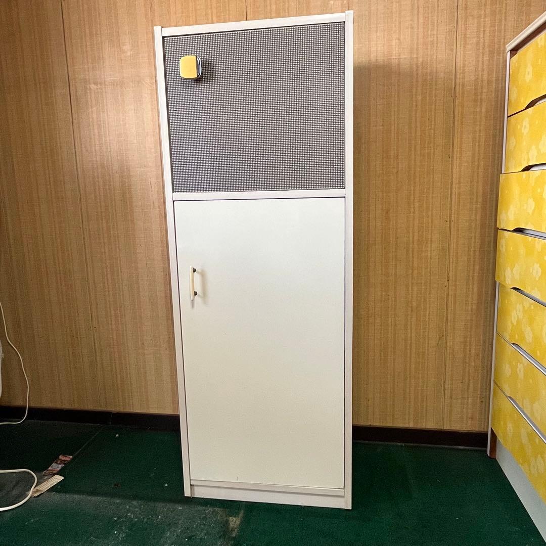 昭和レトロ　ビンテージ　木製キャビネット 4 段収納 ホワイト　ヴィンテージ