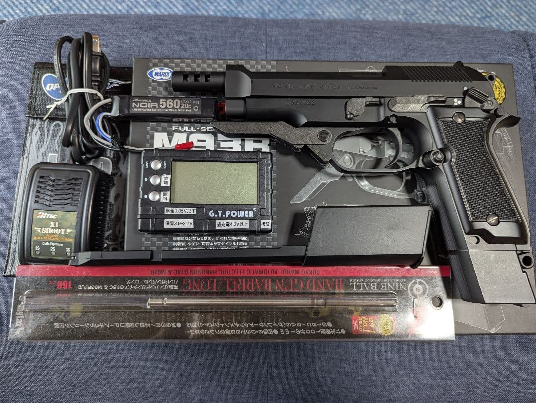 【美品】東京マルイ電動ガン M93R震閃電カスタム&LIPOバッテリーセット