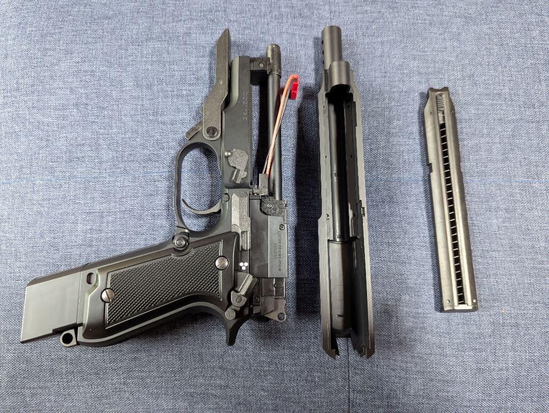 【美品】東京マルイ電動ガン M93R震閃電カスタム&LIPOバッテリーセット