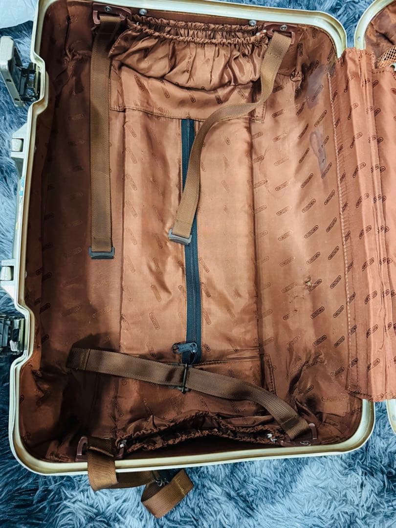 RIMOWA リモワ 915.52 2輪 キャリーバッグ 35L ゴールド