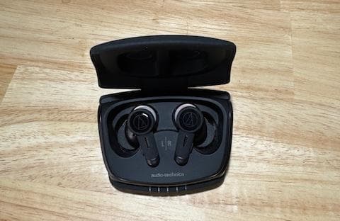 ヘッドホン audio-technica ATH-TWX9