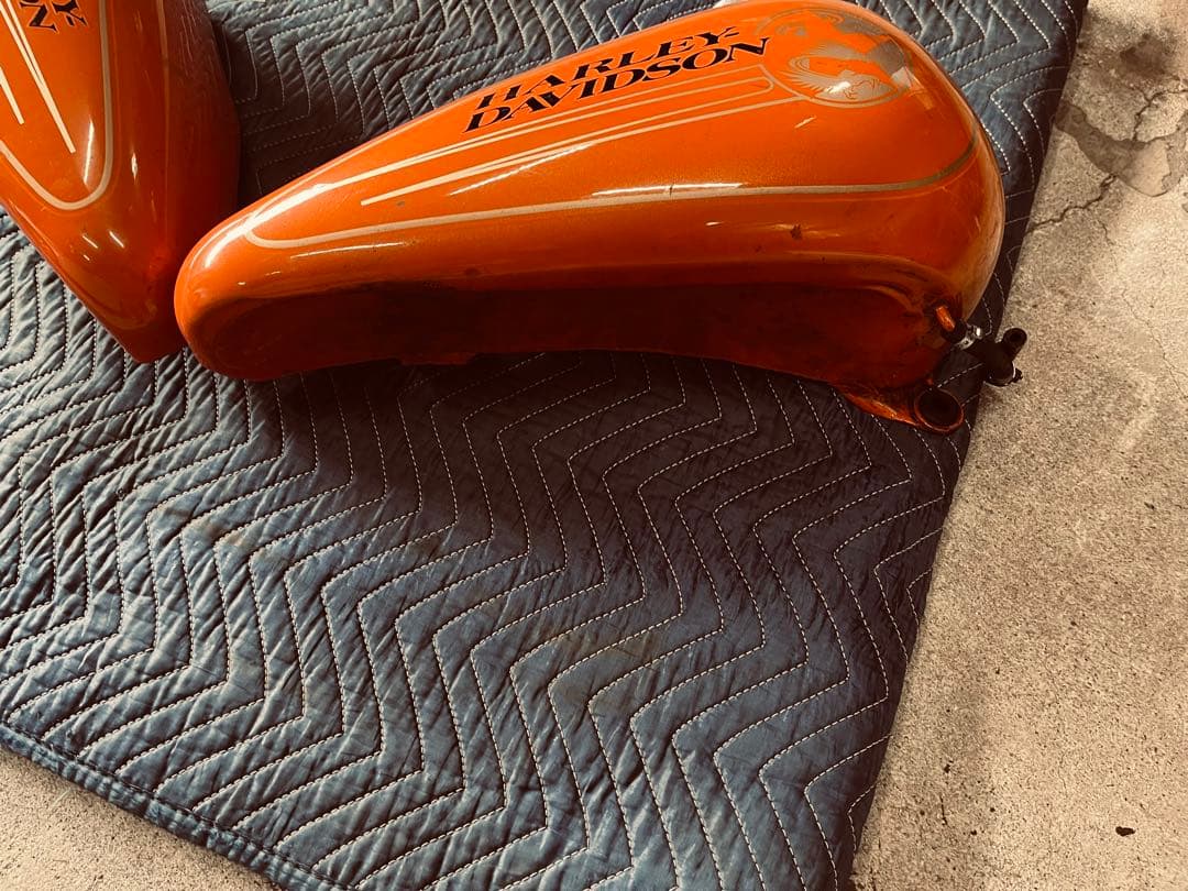 今月限定値下げ激レアHarley Davidson エボ　ソフテイル分割タンク