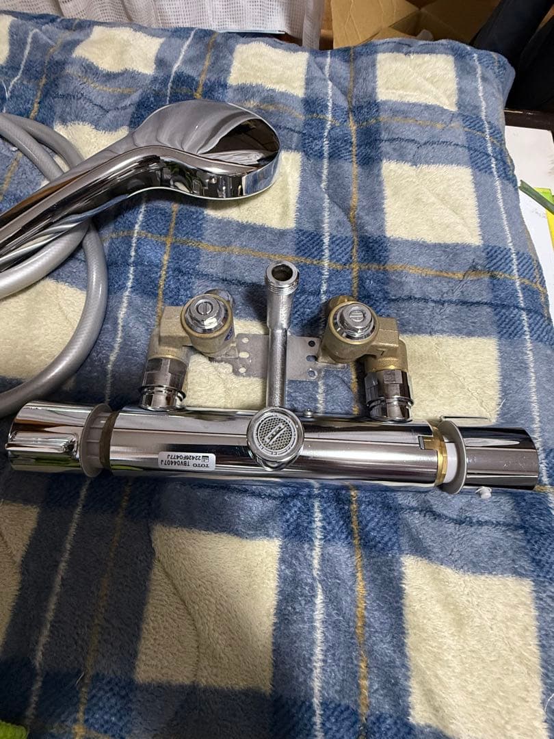 美品　TOTO シャワーヘッド