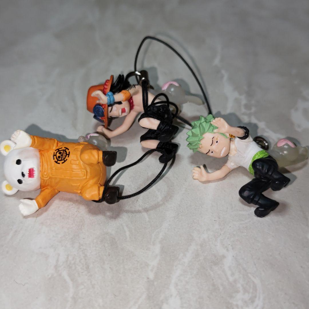 ONE PIECE ウタ 缶バッジ ネガティブホロウ 他 グッズ まとめ売り