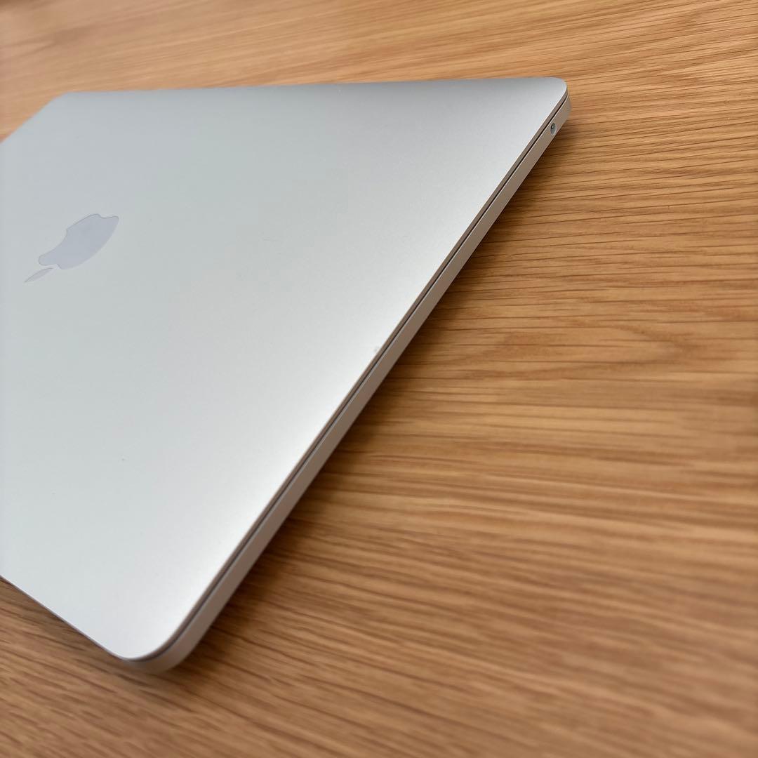 Maxbook pro 2020 13インチ 16GB 256GB