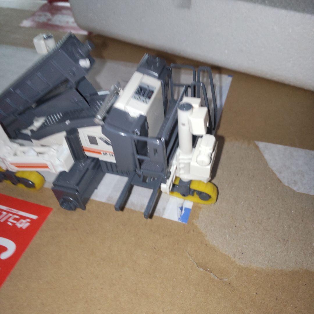 Wirtgen SP 15 スリップフォームパーバー 1/50