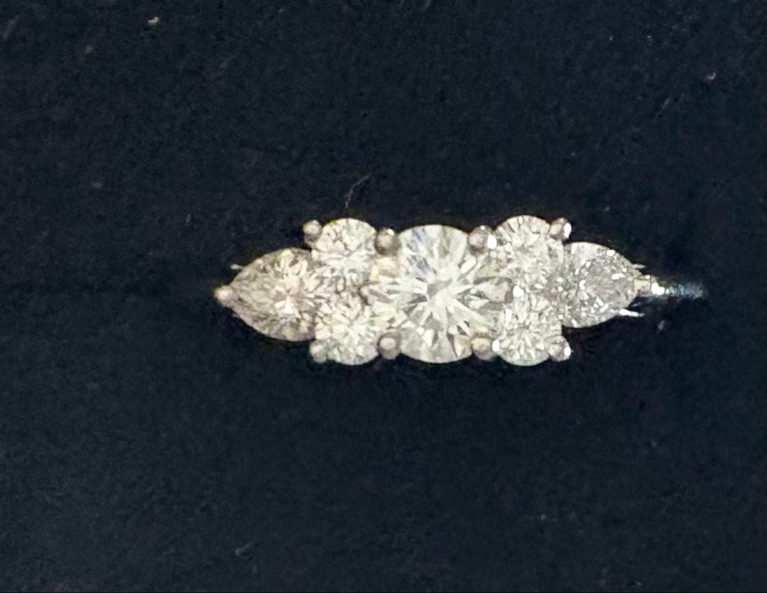 Tiffanyダイヤリング