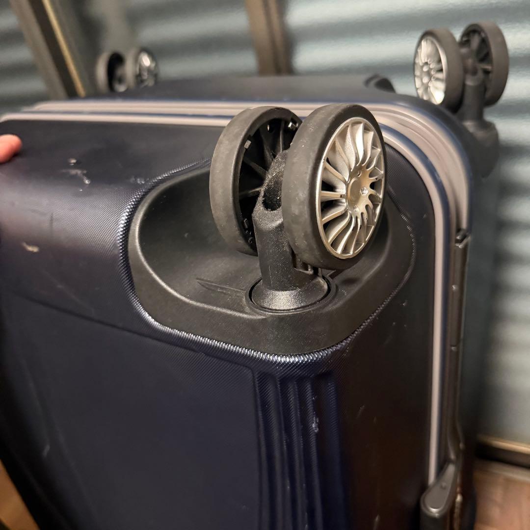 トラベリスト　ピエドラ　100L ネイビー系