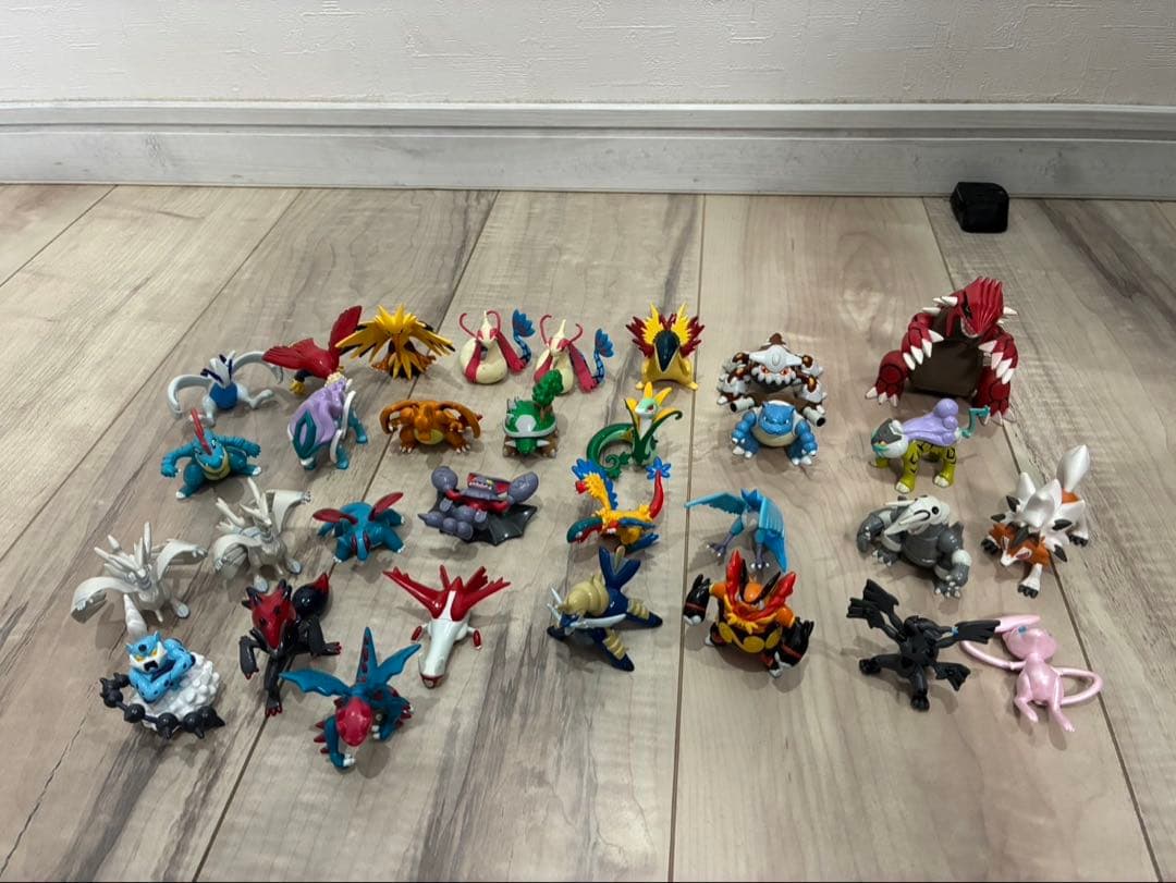 ポケモン　モンコレ 旧モンコレ まとめ売り　フィギュア　32体　レア