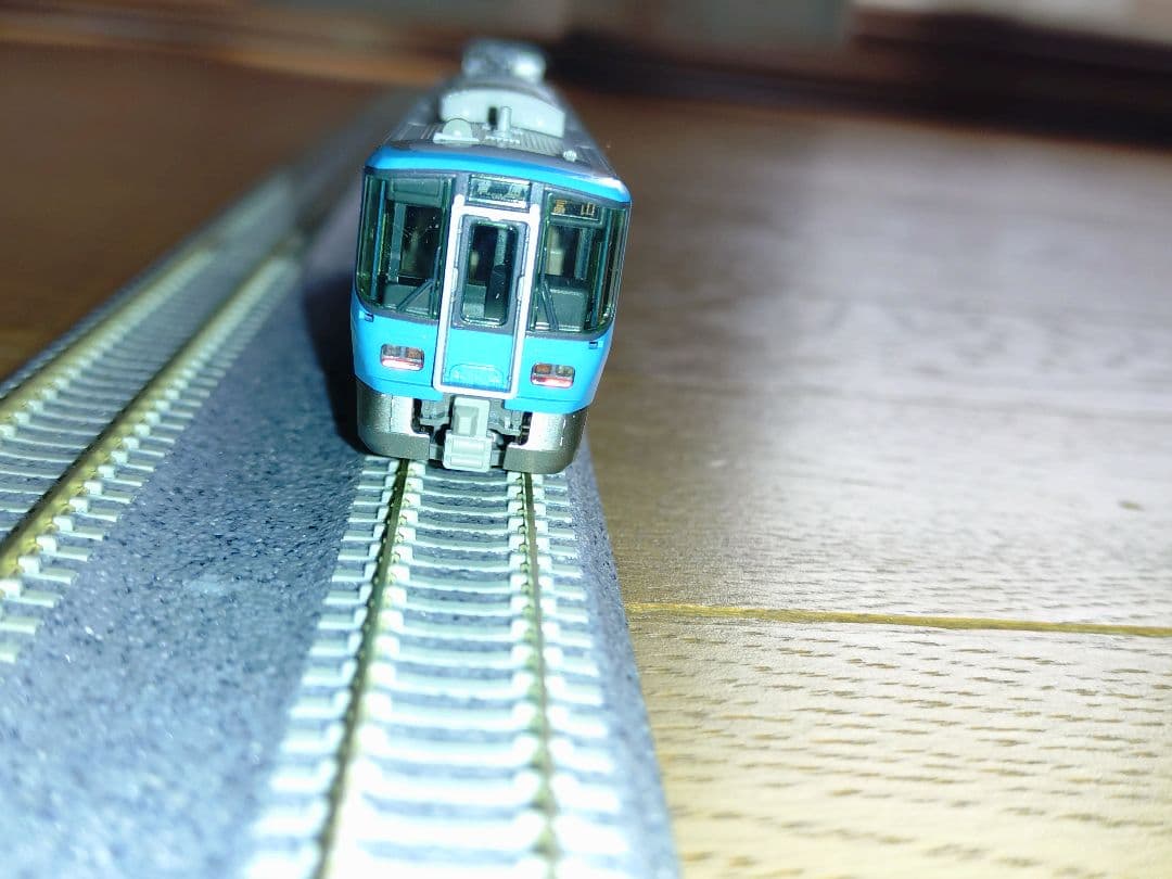 KATO　IRいしかわ鉄道521系（黄土系）（古代紫系）4両セット