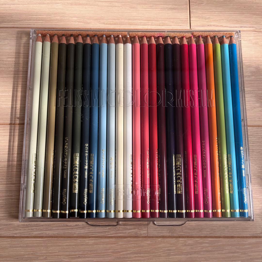 フェリシモ　500色（内の300色）　色鉛筆　のっぽ