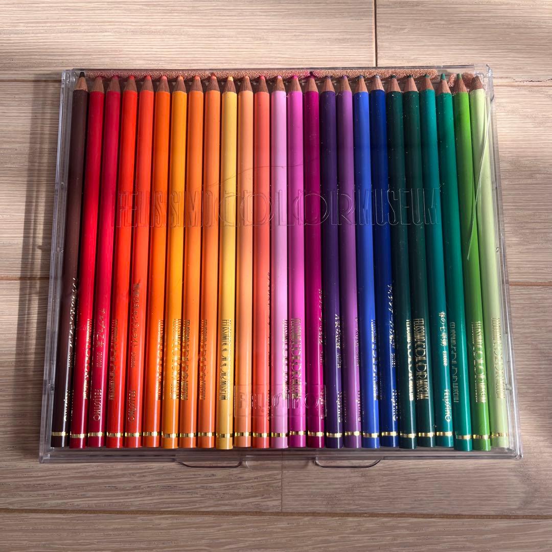 フェリシモ　500色（内の300色）　色鉛筆　のっぽ