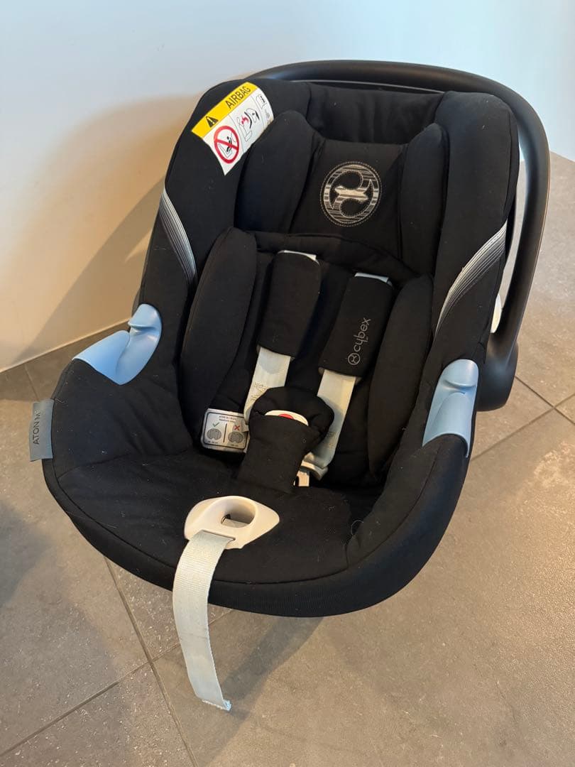 サイベックス　チャイルドシート　 ATON M i-SIZE エイトン