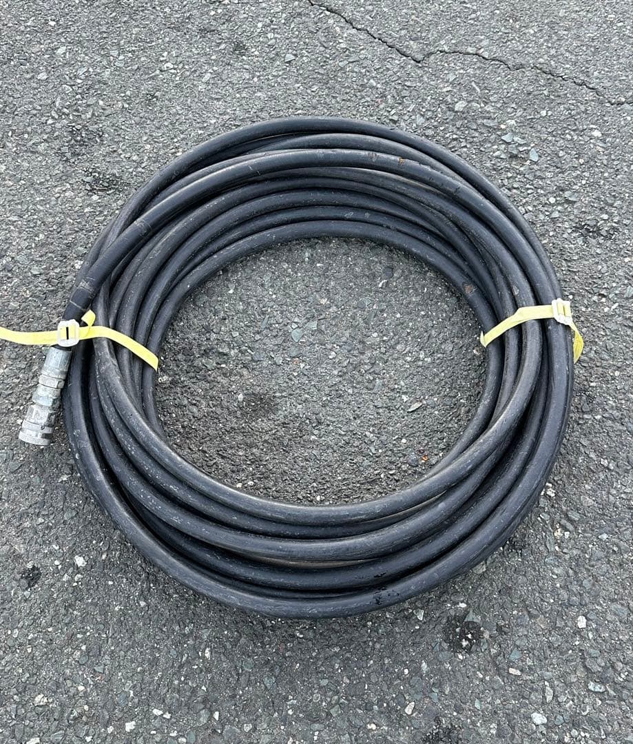 1. 鶴見製作所 エンジン式高圧洗浄機 HPJ-5ESM