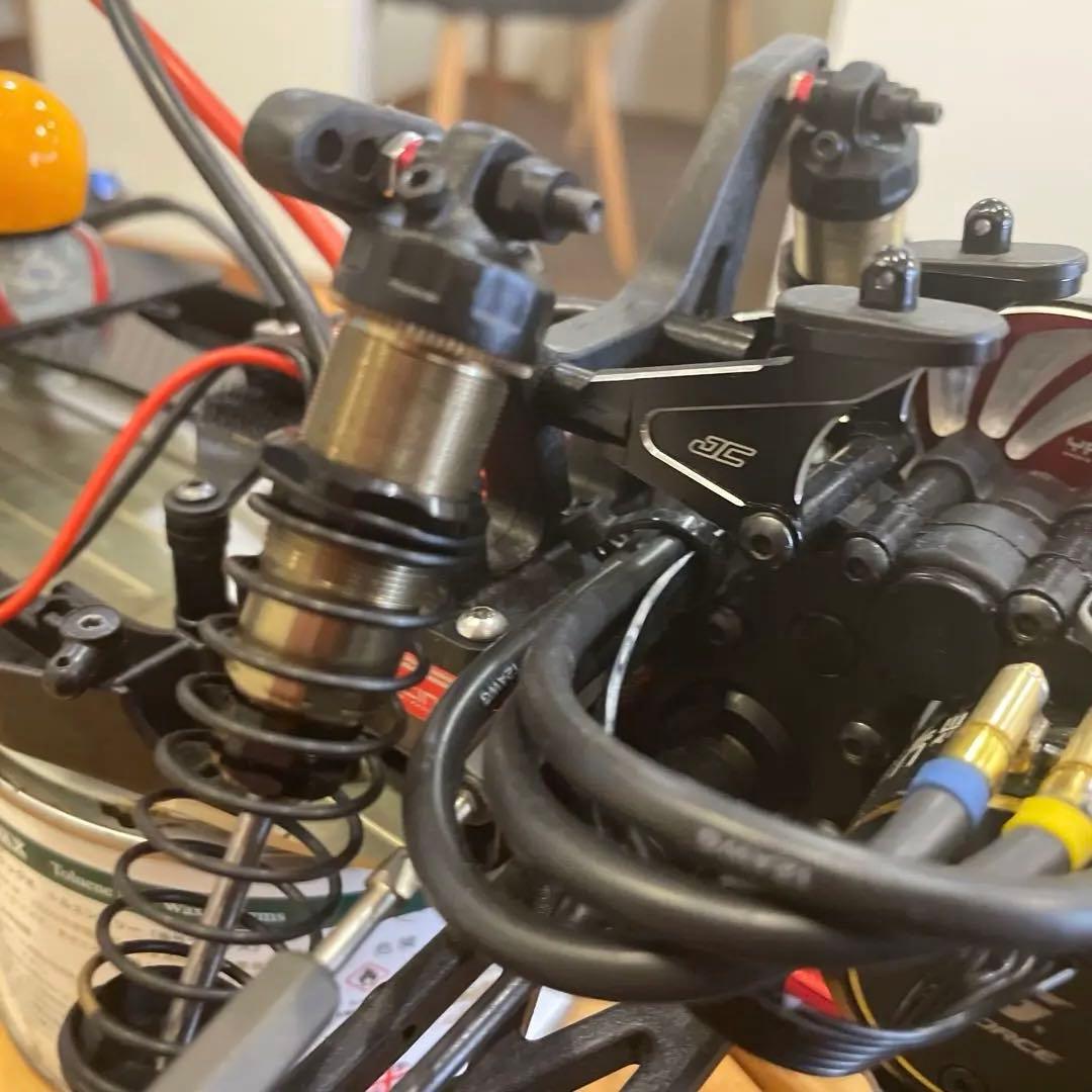 ズッタくんさん専用京商RB6 YAIBAレーシングパーツ、新品シャーシ＋シャーシ