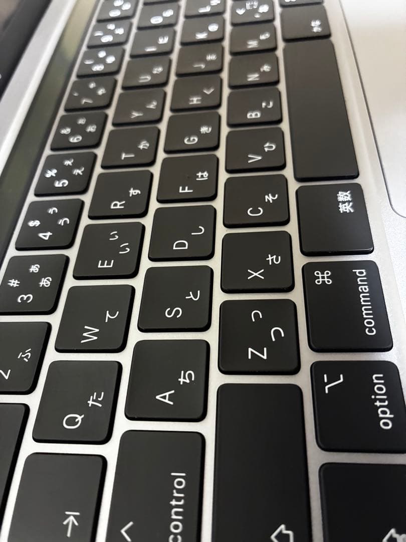 その他ノートPCアクセサリー MacBook Pro 2020 Core i5 8GB 256GB SSD