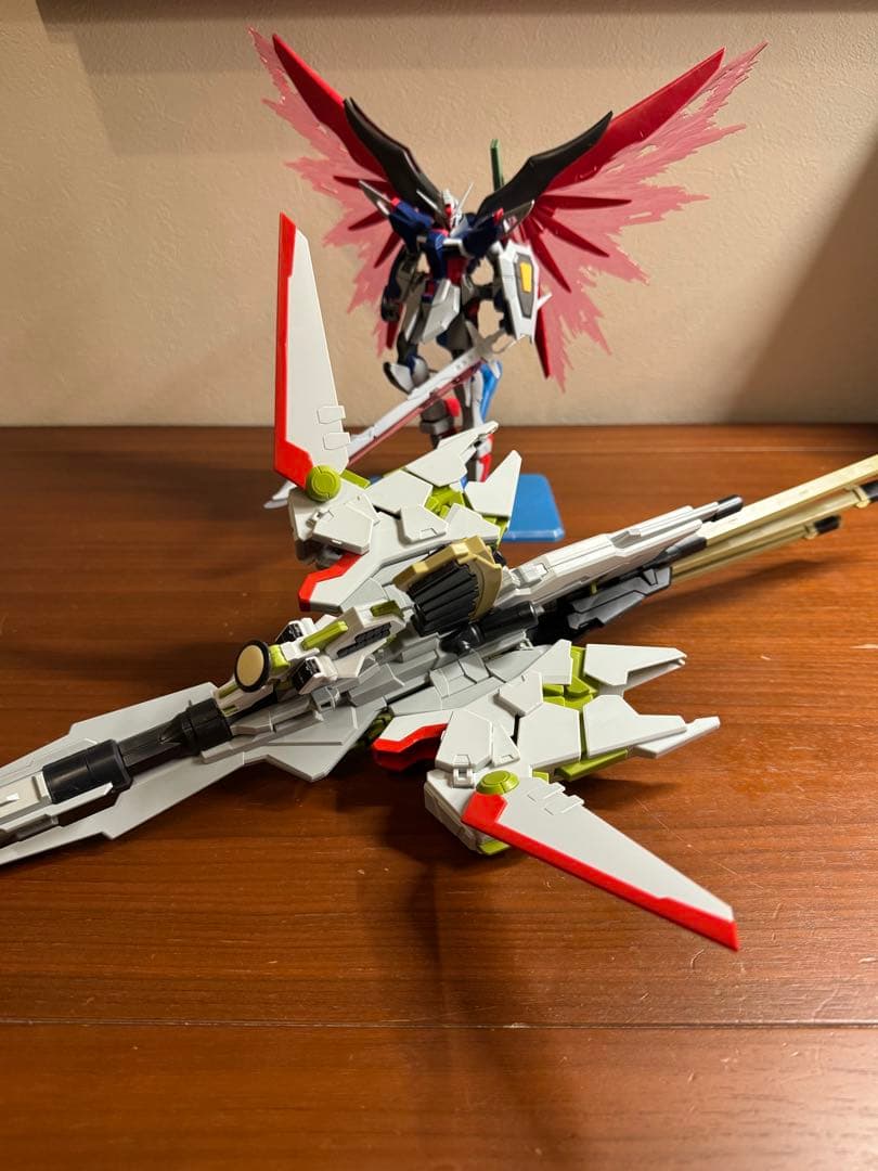 HG デスティニーガンダムSpec-2+ゼウスシルエット組立済み
