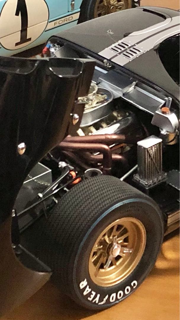 ★絶版 激レア！￼￼EXOTO 1/10 FORD GT40 MkⅡ