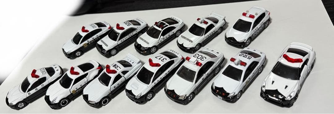 トミカ　パトカー　交通機動隊セット