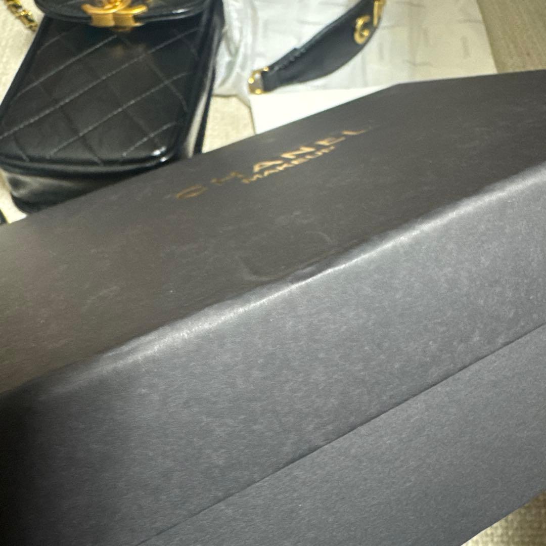 非売品 シャネル ノベルティ スマホポーチ ミニバッグ 斜め掛け