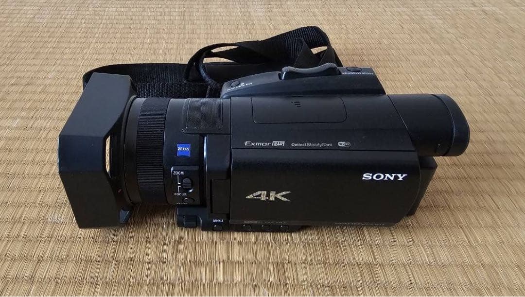 SONY 4K ビデオカメラ Handycam FDR-AX700