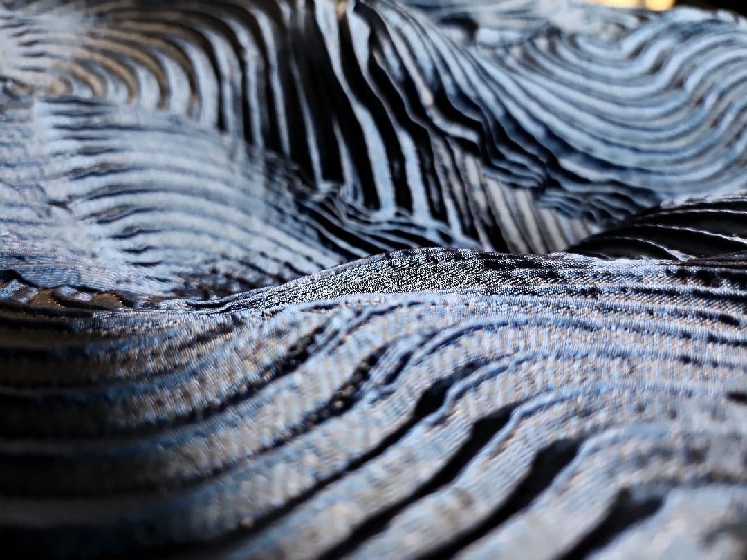 超美品　イッセイミヤケ　ISSEY MIYAKE　3D スチーム　スカート